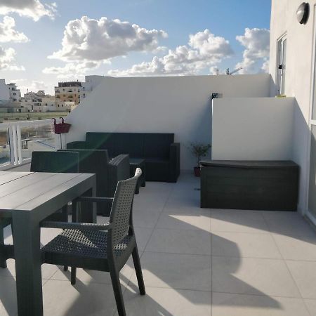 Apartamento Sea View Penthouse With Large Terrace Irom1-1 Marsaskala Exterior foto